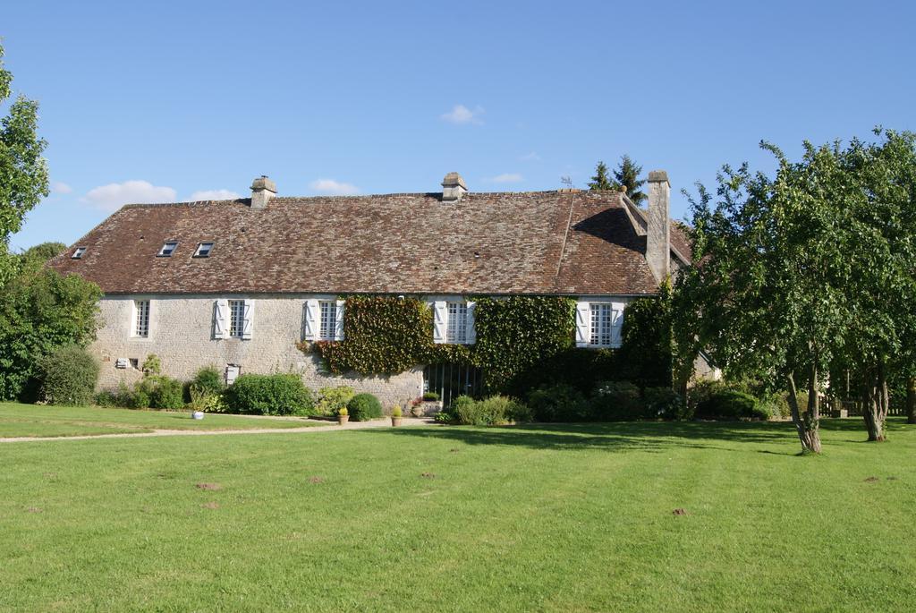 Manoir De La Pataudiere B&B Villers-Canivet Exterior photo